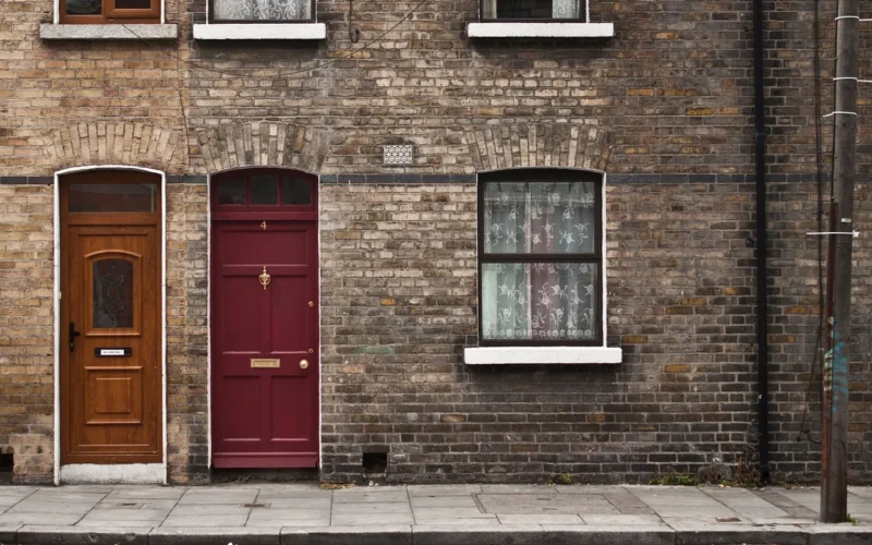 dublin, dom, irlandia, europa, architektura, budynek, okno, drzwi, cegły, ściana, brązowy dom, brązowe budynek, okna brązowy, brązowa ściana, brązowe drzwi, okno, drzwi, drzwi, drzwi, drzwi, drzwi
