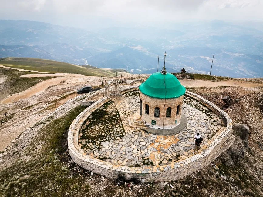 Albania Nietypowe Atrakcje - 10 Nieoczywistych Miejsc Do Zwiedzenia