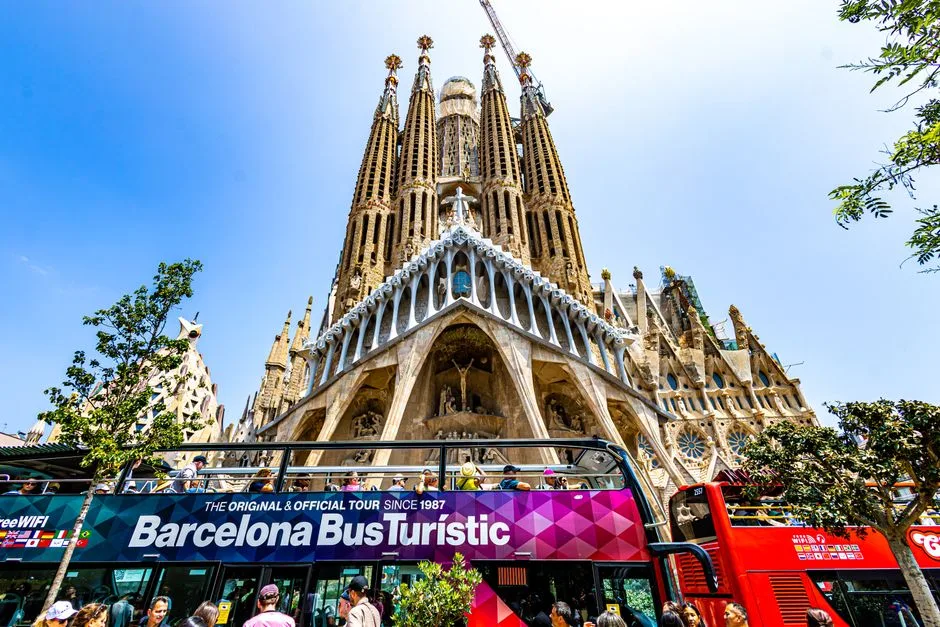 Barcelona przewodnik 2026: 30 Najlepszych Atrakcji i Praktyczny Plan Zwiedzania