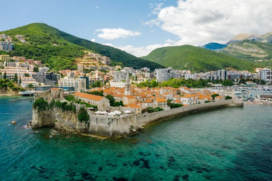 Budva co warto zobaczyć? 10 Najlepszych Atrakcji i Praktyczny Przewodnik