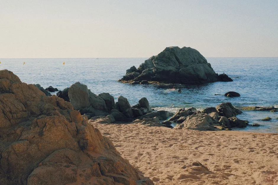 Dzikie zatoki i kurorty - 10 najlepszych plaż Costa Brava