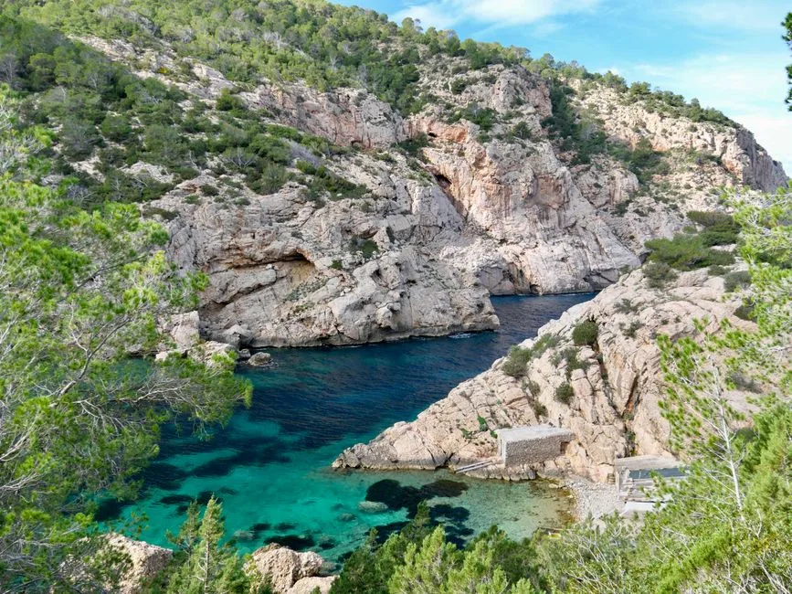 Ibiza Ciekawostki: 37 Sekretów, Które Zaskoczą Nawet Bywalców