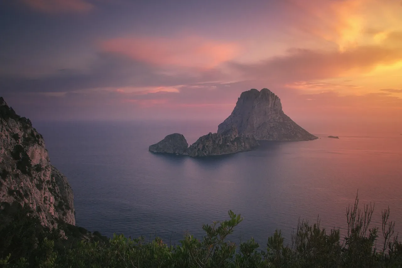 Ibiza Opinie 2026 - Czy Warto Jechać? Sprawdzamy Fakty