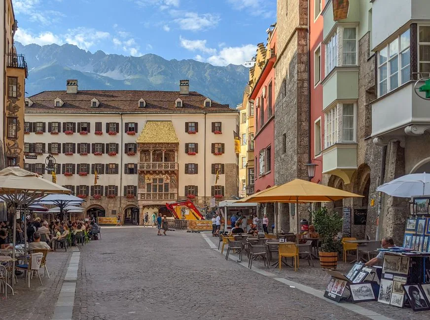 Innsbruck na Weekend - Kompletny Przewodnik po Atrakcjach