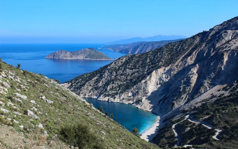 grecja, kefalonia, myrtosbeach, plaża, zatoka, wyspa, morze, wakacje, wybrzeże, piasek, podróżować, niebo, natura, sceniczny