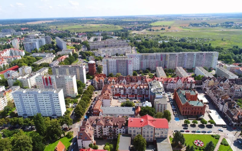 kołobrzeg, kołobrzeg centrum, kołobrzeg dron, polska, morze, lato, bałtyk, wybrzeże, natura, plaża