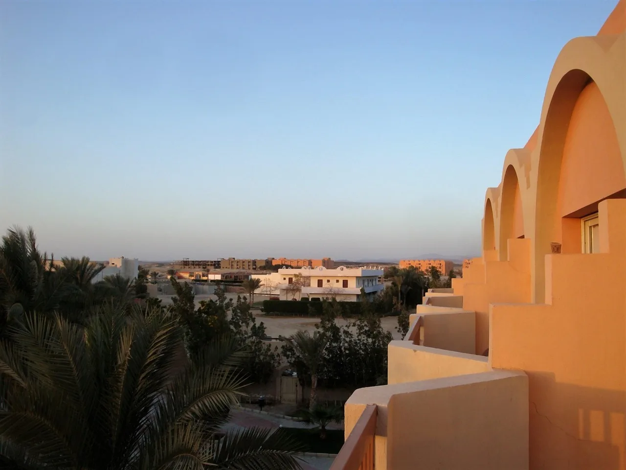 Uniknij upału w Marsa Alam - kiedy jechać w 2026?