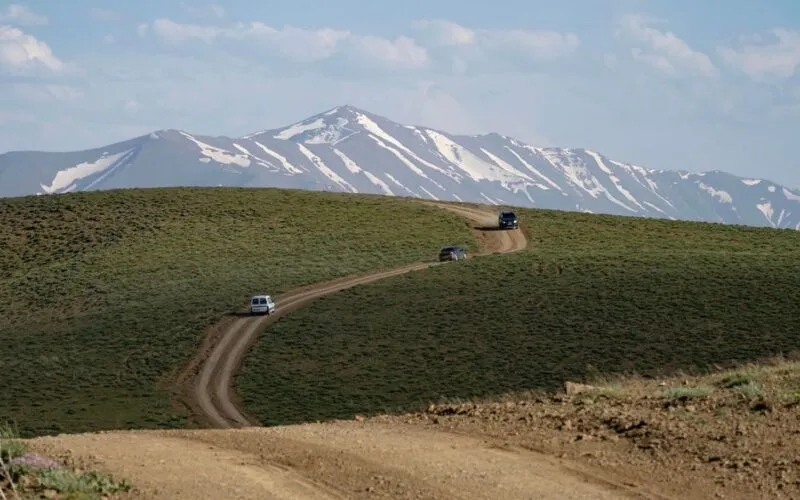 Jak zorganizować tani road trip po Polsce? 5 gotowych tras samochodowych na każdy budżet