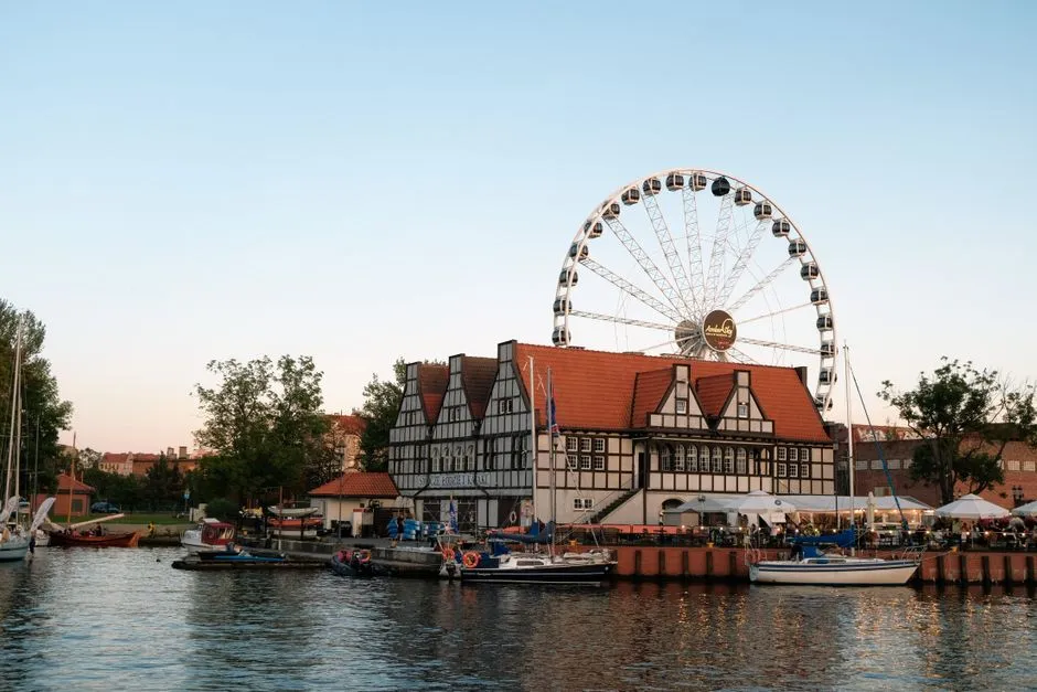 Trójmiasto Przewodnik: 10 Atrakcji, Które Musisz Zobaczyć w 2026