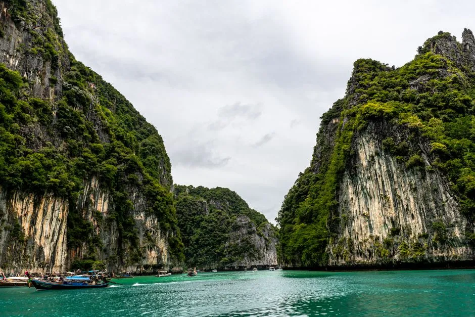 Phuket Przewodnik 2026-15 Najlepszych Atrakcji i Praktyczne Porady