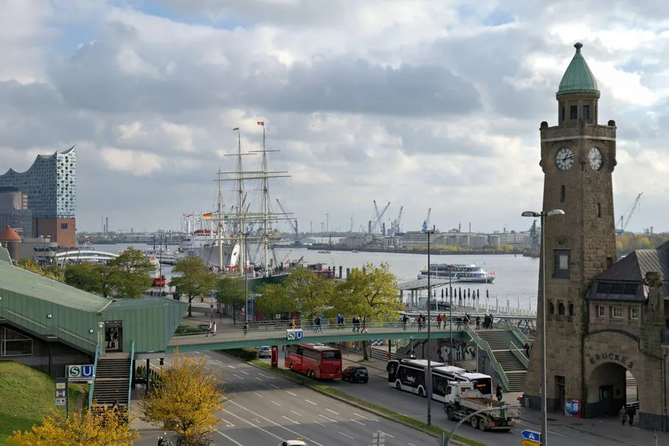 Hamburg Ceny 2026 - Ile Kosztuje Jedzenie, Nocleg i Atrakcje?