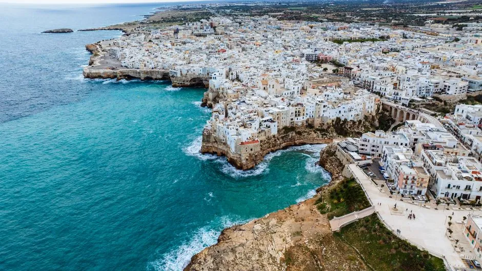 Apulia Kiedy Jechać? Kompletny Przewodnik Po Pogodzie i Atrakcjach