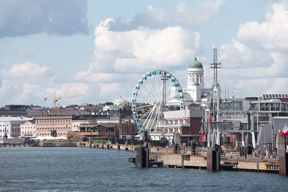 Helsinki w 3 dni - Kompletny Plan Zwiedzania + Sekretne Miejsca