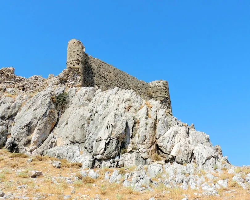 Rodos co zobaczyć? 10 Najlepszych Atrakcji i Kompletny Przewodnik