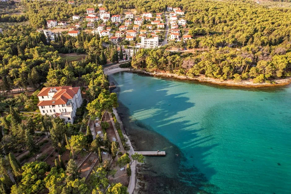 Pogoda w Puli i 10 najlepszych plaż do kąpieli w Chorwacji
