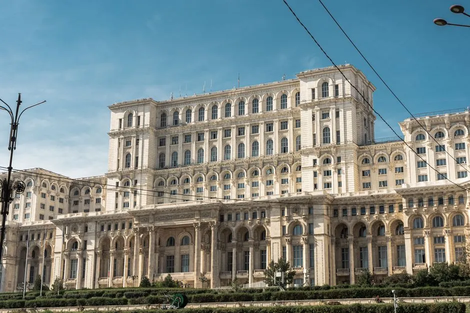 Bukareszt Przewodnik 2026: Co Zobaczyć, Ceny i Najlepsze Atrakcje