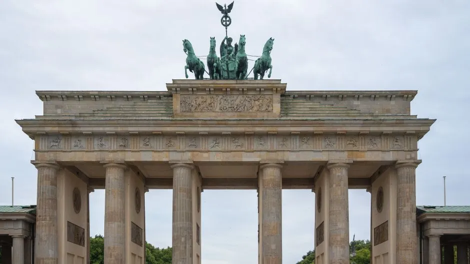 Berlin przewodnik: 10 Najlepszych Atrakcji i Praktycznych Porad na 2026