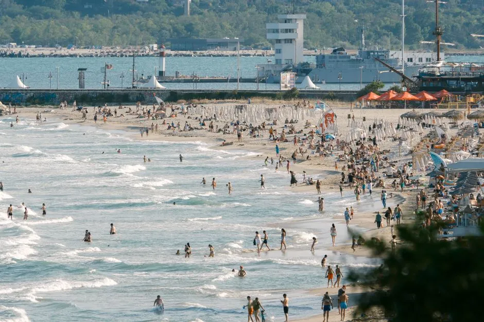 10 niezapomnianych atrakcji w Złotych Piaskach dla dzieci 2026