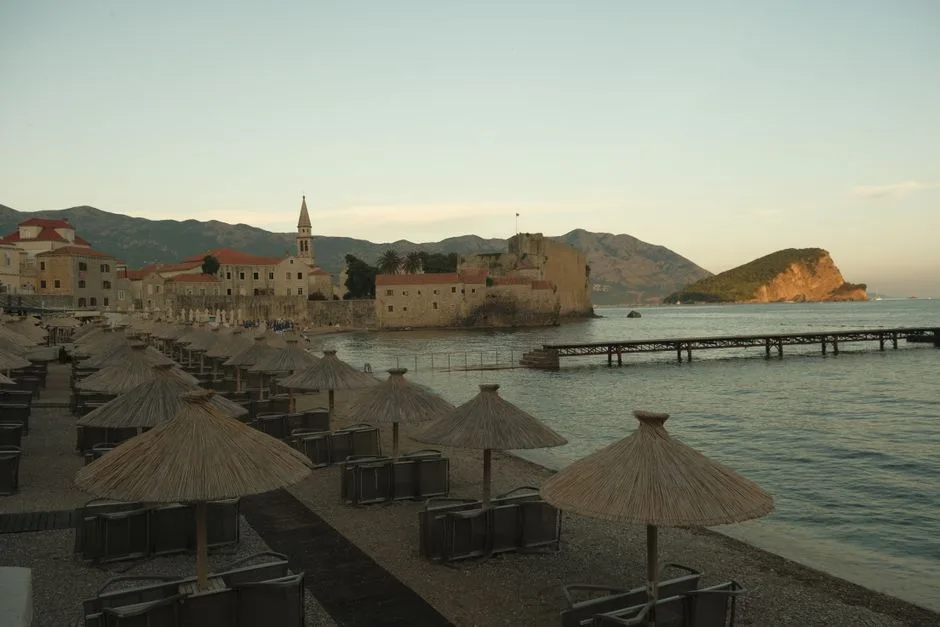 Budva Plaże 2026: 7 Ukrytych Miejsc na Wypoczynek
