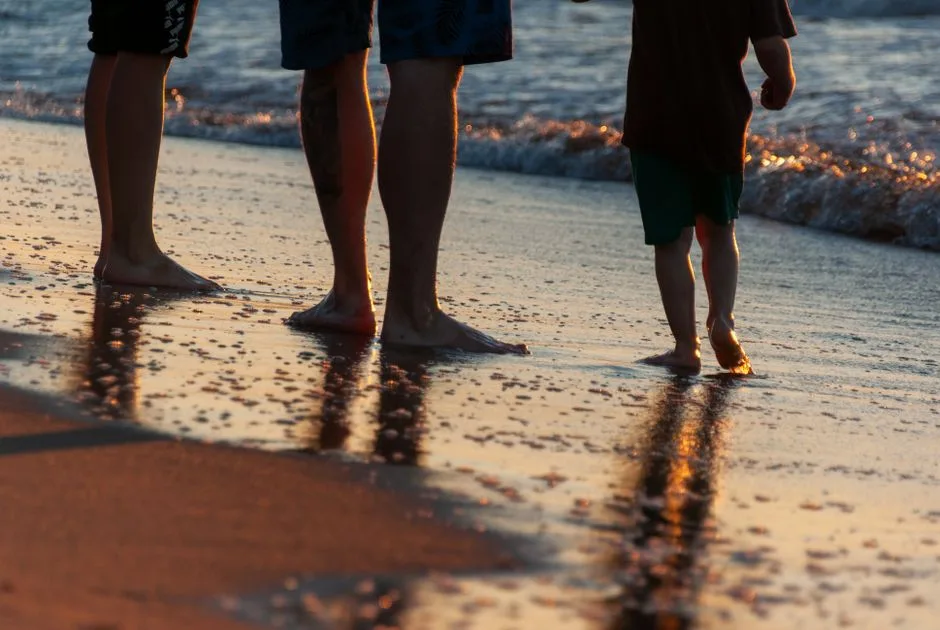 Tunezja z dziećmi: 10 Praktycznych Porad na Wakacje Marzeń
