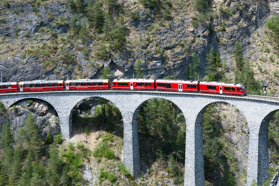 7 europejskich tras kolejowych, które zastąpią samolot w 2027