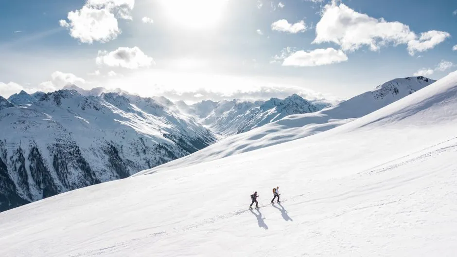 Ischgl Noclegi 2027 - Gdzie Spać Na Najlepszym Stoku?