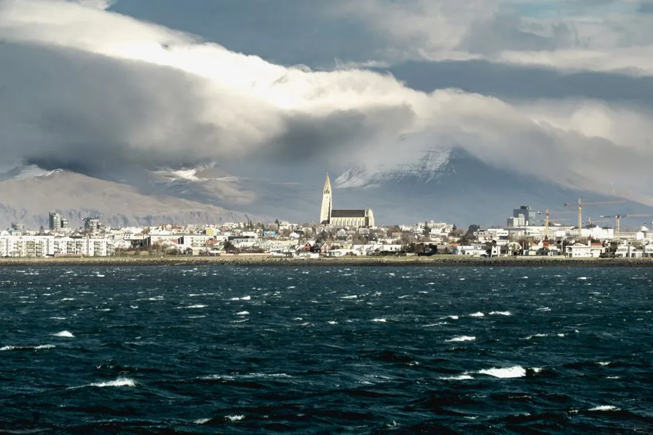 Reykjavik w 3 Dni: Kompletny Plan + Sekrety, Które Musisz Znać