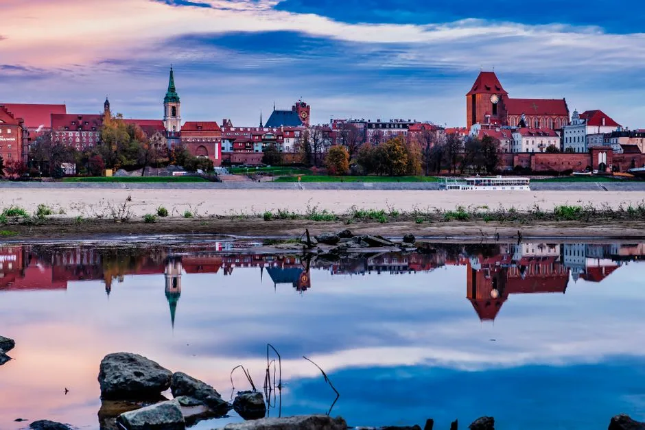 Toruń ciekawostki: 15 Zaskakujących Faktów, Które Musisz Poznać