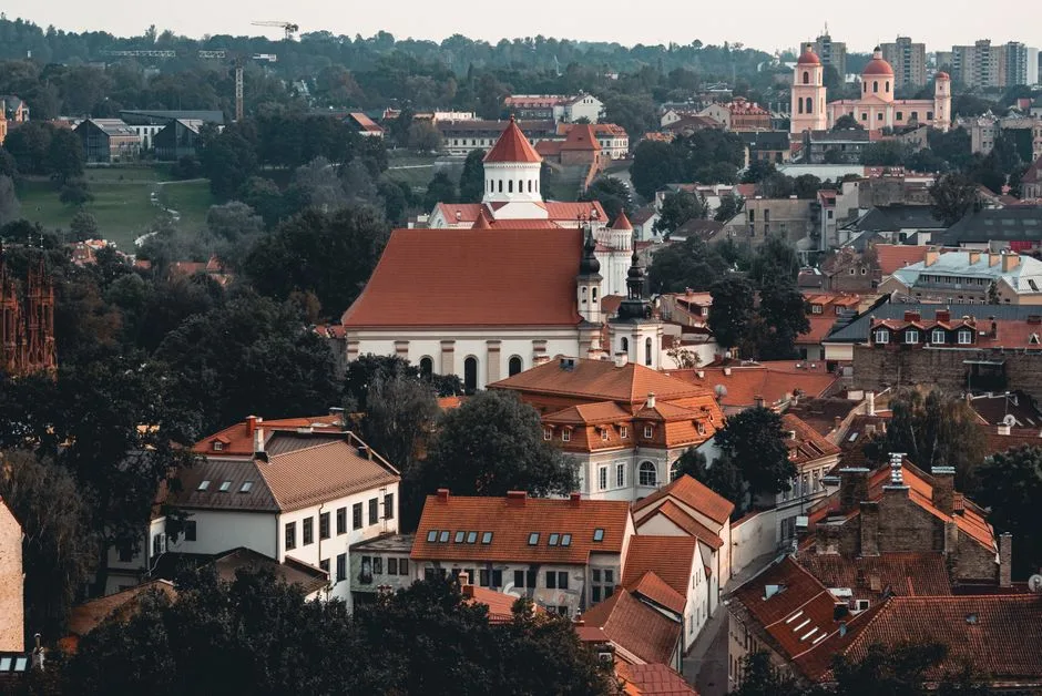 Wilno kiedy jechać? Sprawdź Najlepszy Czas na Idealny Wyjazd