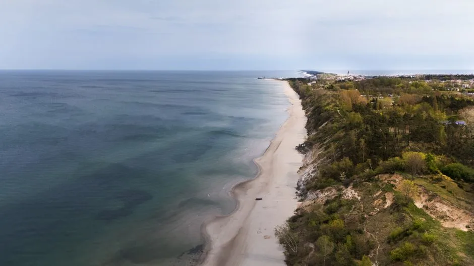 Władysławowo Plaże: Kompletny Przewodnik po Najlepszych Kąpieliskach
